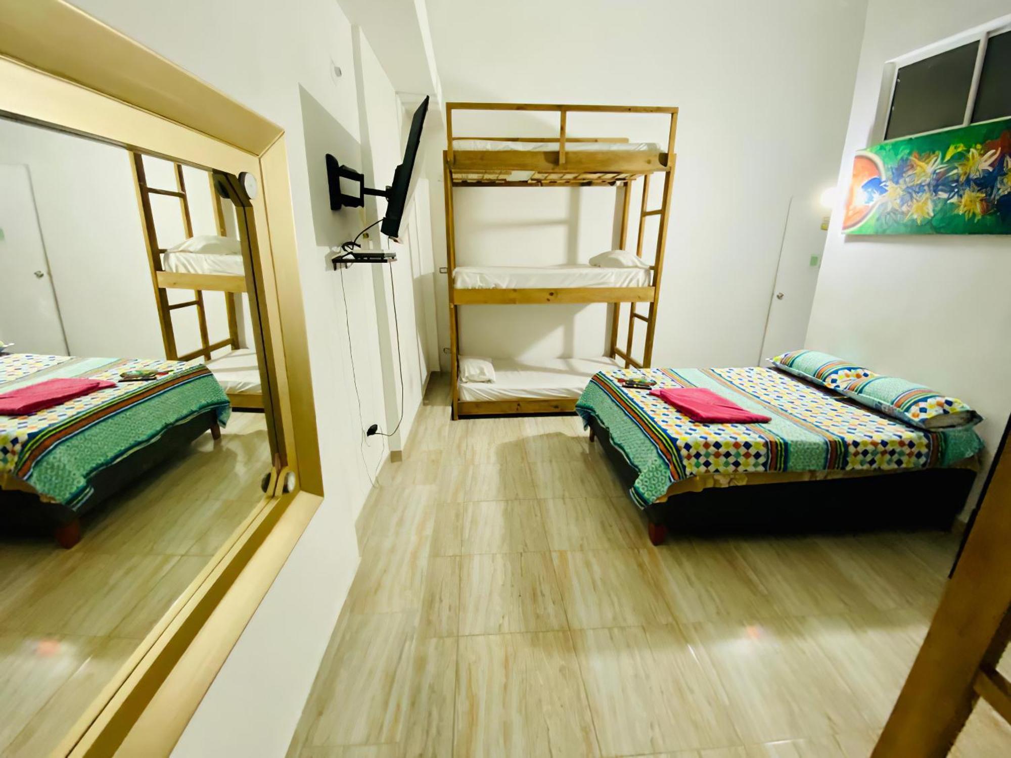 Hostal Badillo Sv Cartagena Buitenkant foto