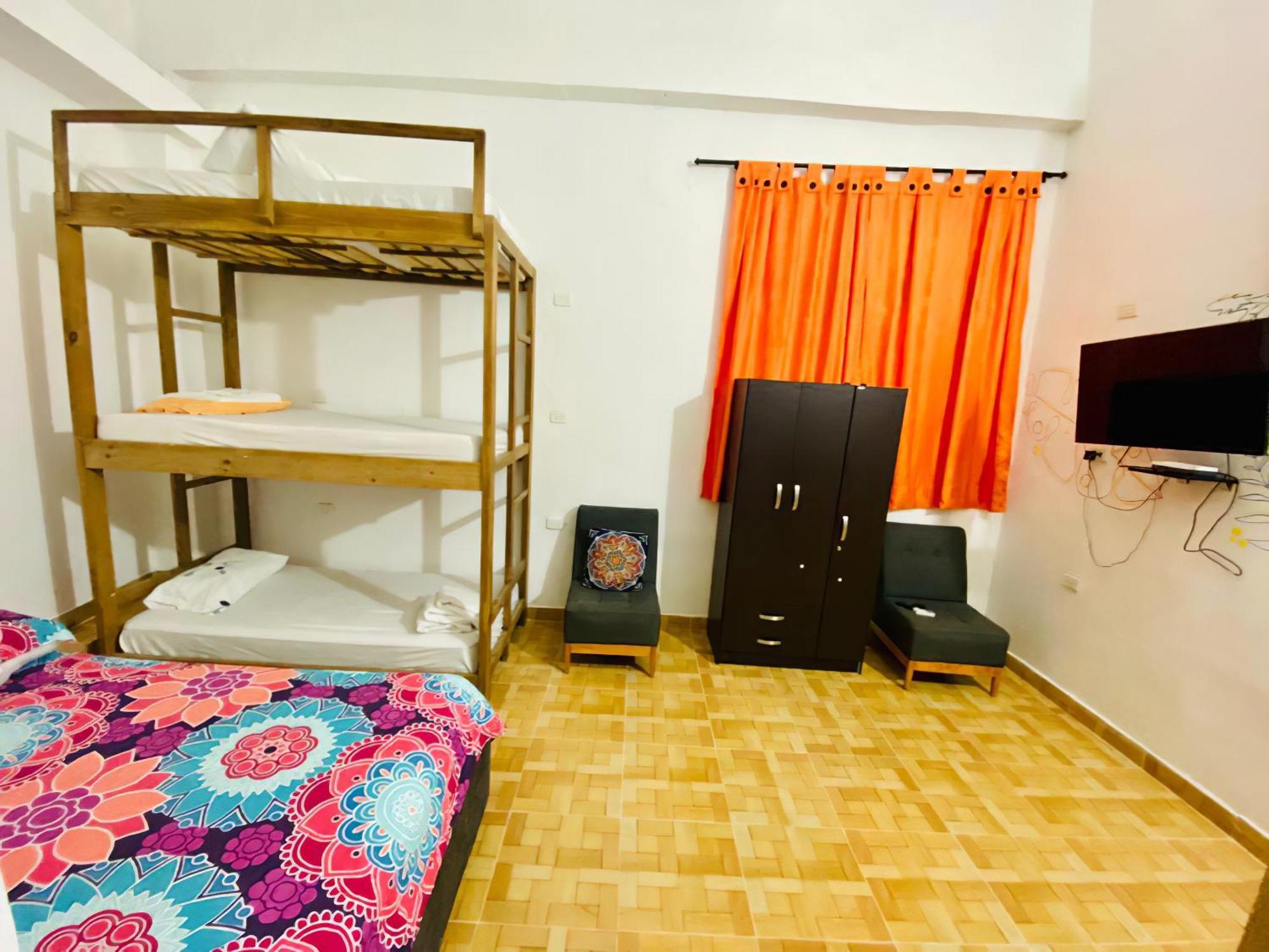 Hostal Badillo Sv Cartagena Buitenkant foto