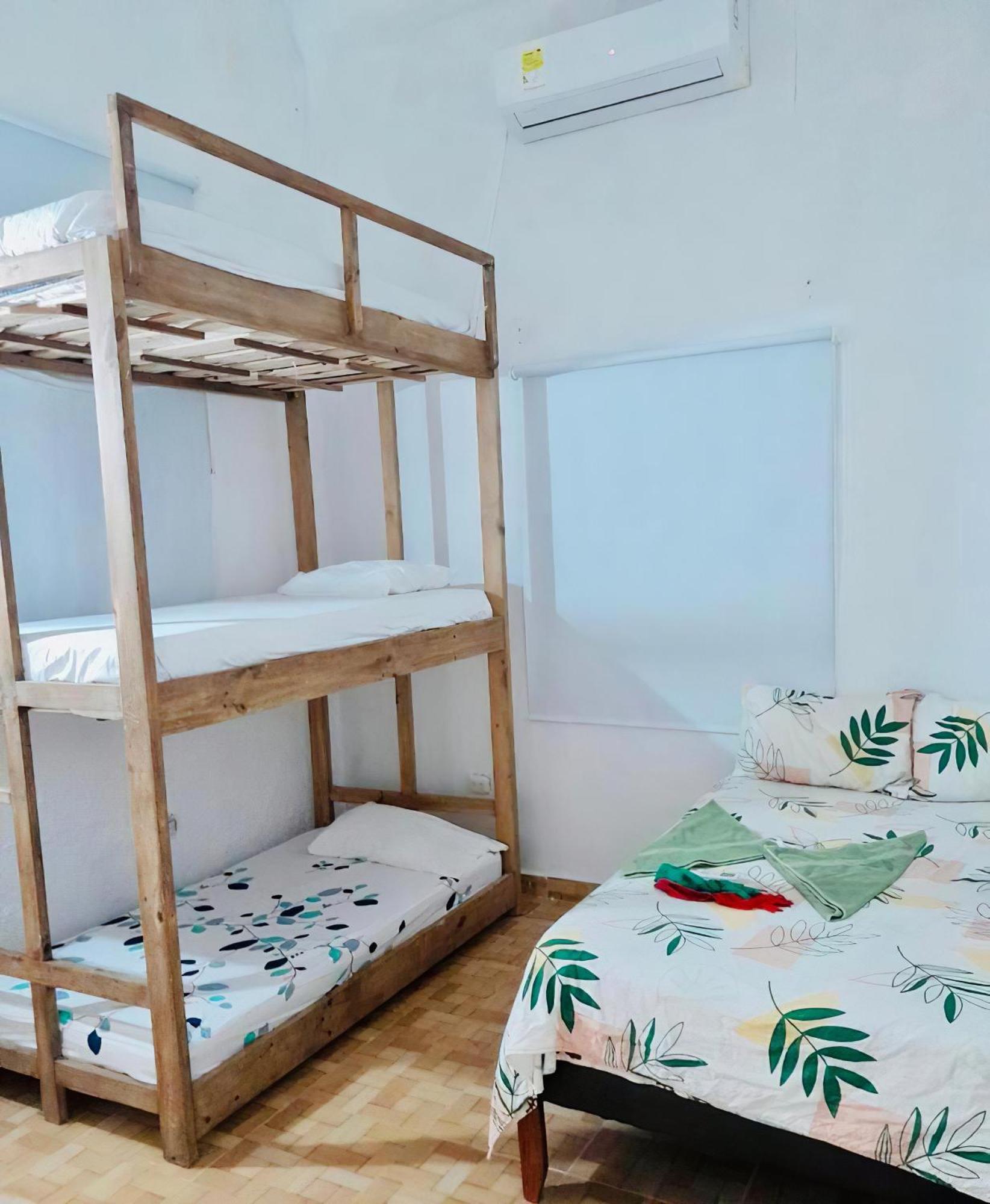 Hostal Badillo Sv Cartagena Buitenkant foto