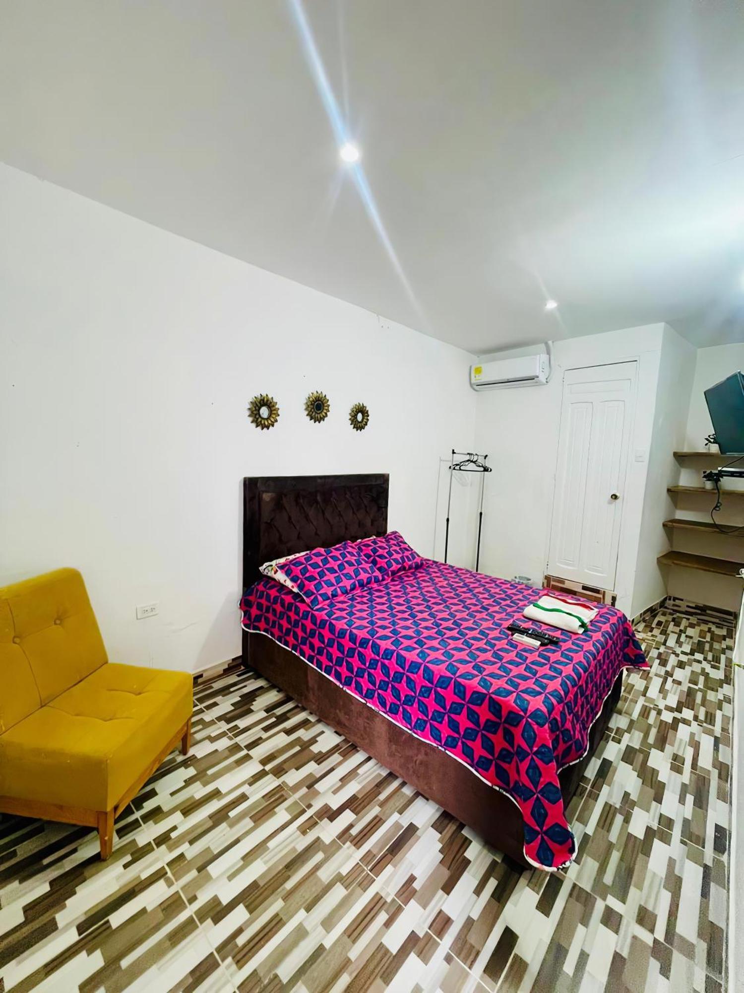 Hostal Badillo Sv Cartagena Buitenkant foto